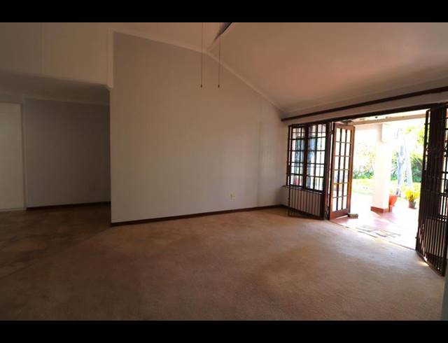 3 BEDROOM CLUSTER FOR SALE IN BRYANSTON